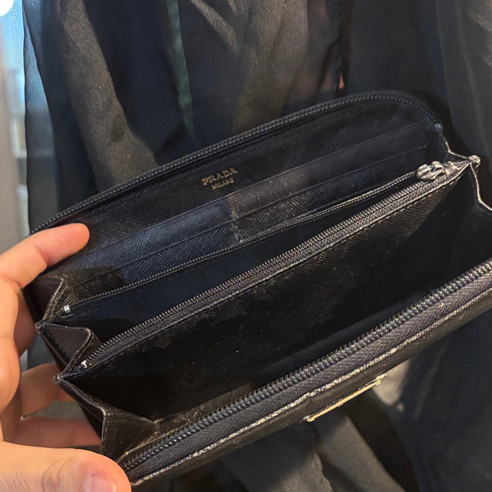 Prada Black Saffiano Leather Zip Wallet - Picture 10 of 11